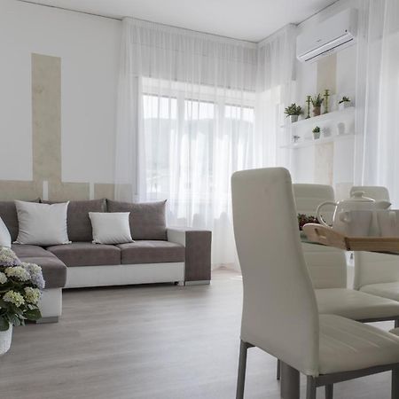 A.I.R. Sorrento Apartment ภายนอก รูปภาพ